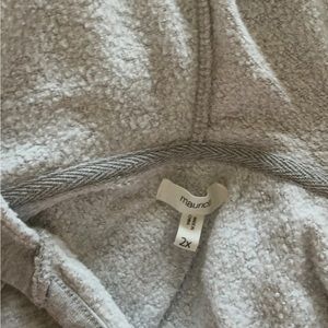 Womens 2XL Maurice’s Hoodie with pockets
